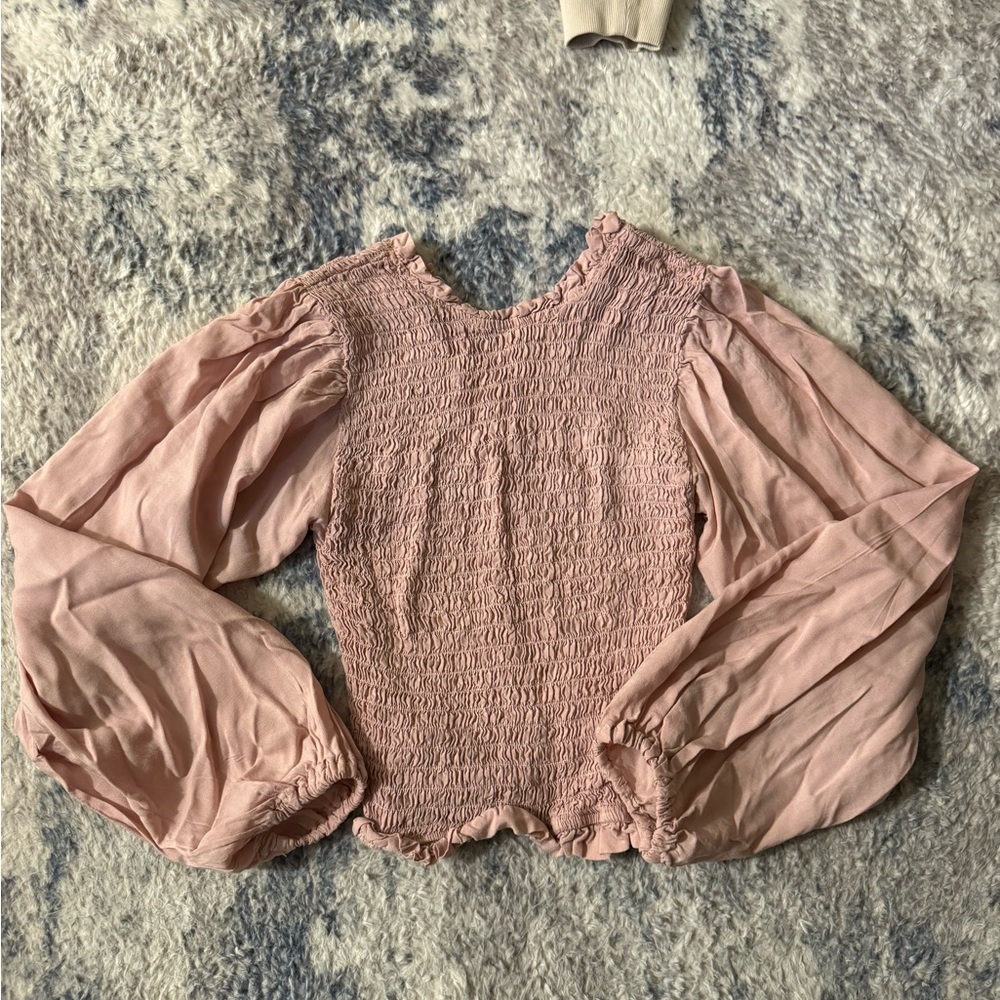 Chic Smocked Blouse with Long Sleeves